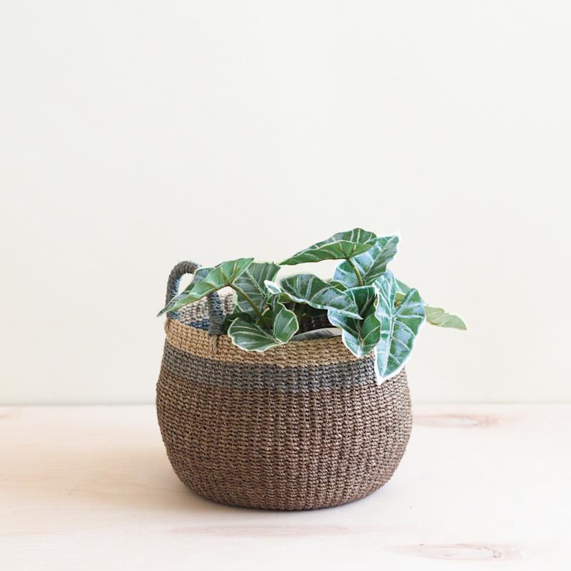 Thumbnail of Brown Tabletop Bulge Basket With Handle - Catch-All Basket image