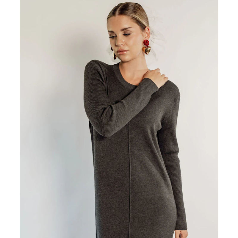 Rave On Trend Knitted Maxi Dress - Grey