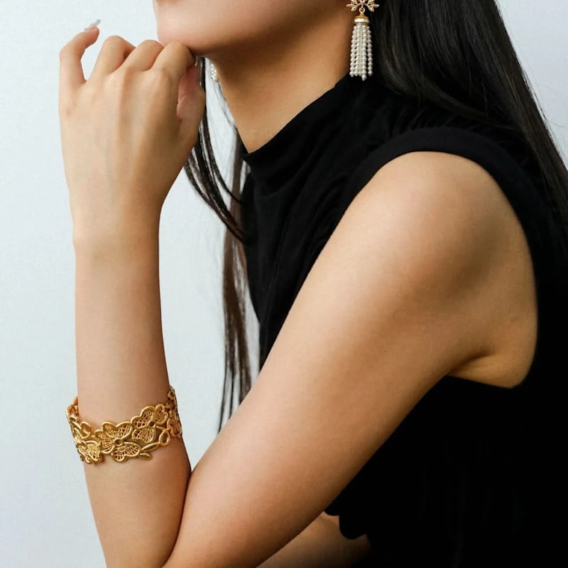 Thumbnail of Lace Stylish Bangle - Gold image