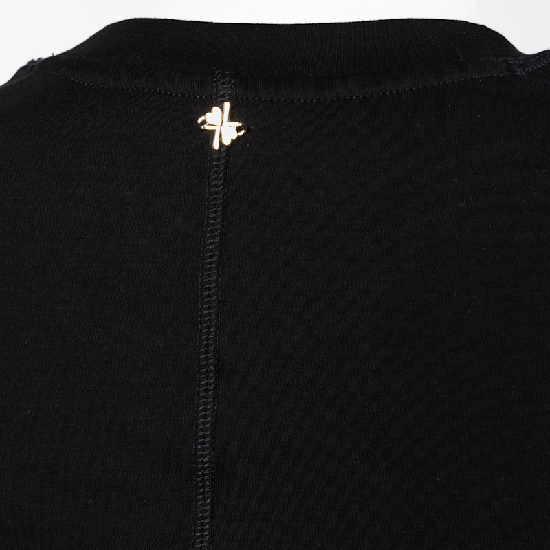 Thumbnail of Laines Couture Embellished Organza Ocean Shell Brooch T-Shirt - Black image