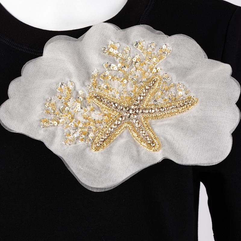 Thumbnail of Laines Couture Embellished Organza Ocean Shell Brooch T-Shirt - Black image