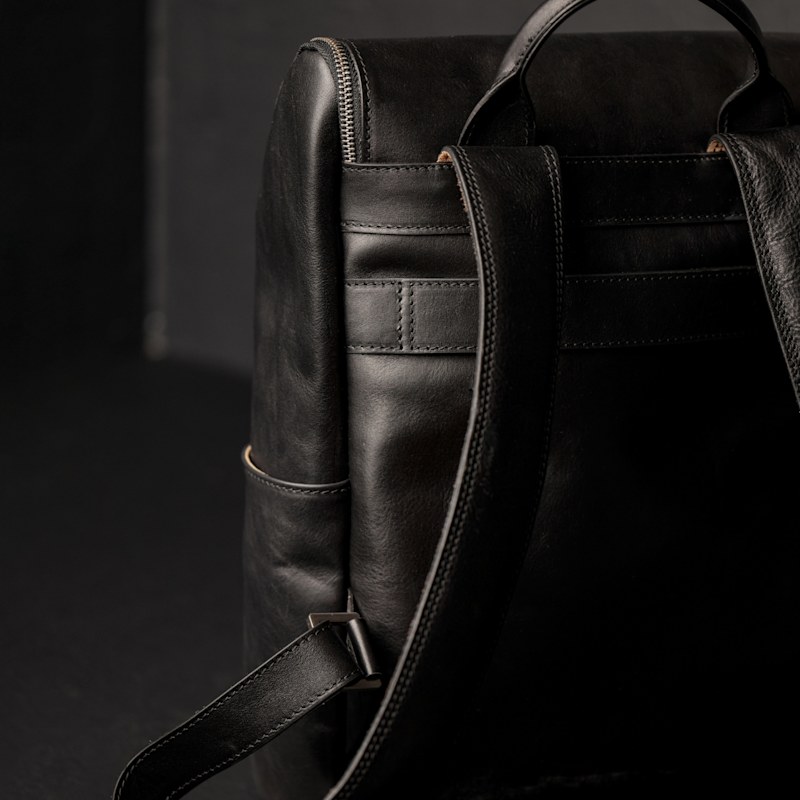 black leather backpack womens laptop Rucksack Stylish Backpacks and comfortable straps for stylish and functional everyday carry. Personalized Leather Backpack for Women
