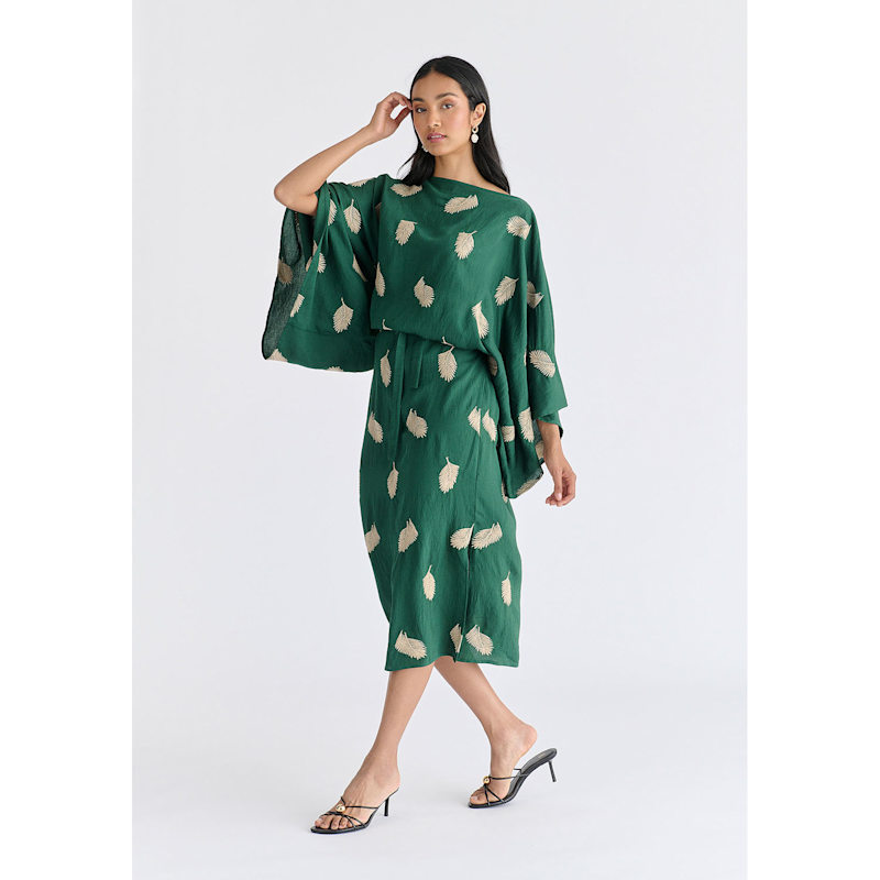 Leaf Embroidered Kimono Sleeves Midi Dress In Green by PAISIE