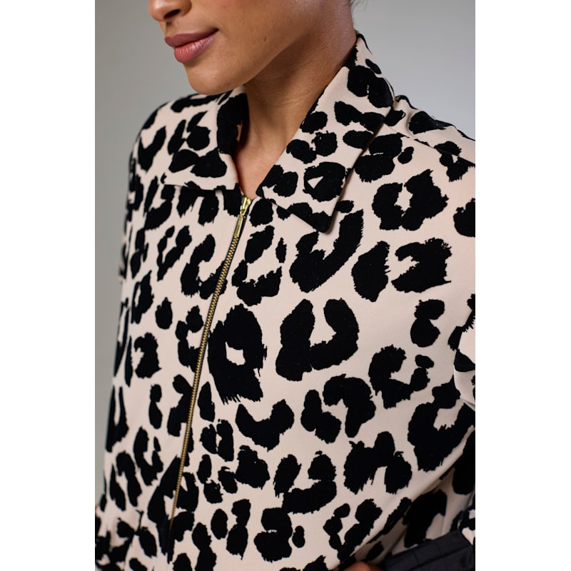 Wild rosette leopard bomber jacket