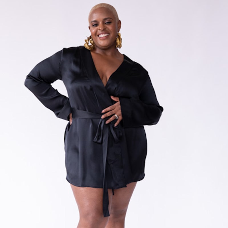 Thumbnail of Silk Short Robe In Black image