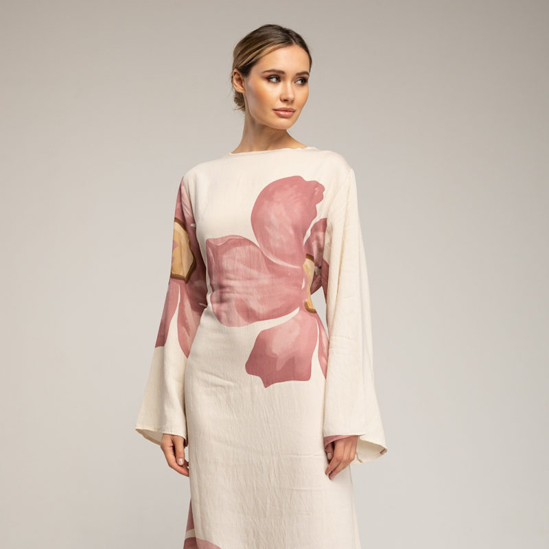 Thumbnail of Long Floral Dress With Square Neckline And Straps At The Back Pink image