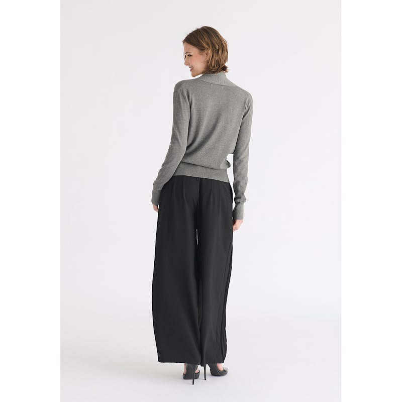 Thumbnail of Long Sleeve Knitted Wrap Top In Grey image