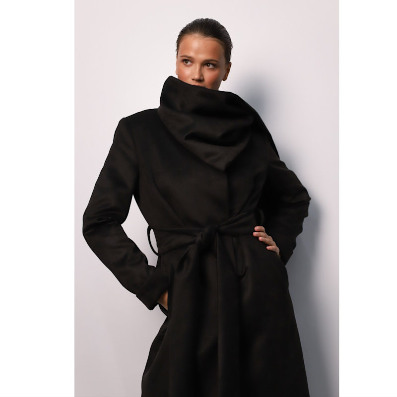 【定価15万☆未使用級】1piu1uguale3 113 WRAP COAT 黒 Long Wrap Coat With Drape Collar Black | Julia Allert | Wolf & Badger