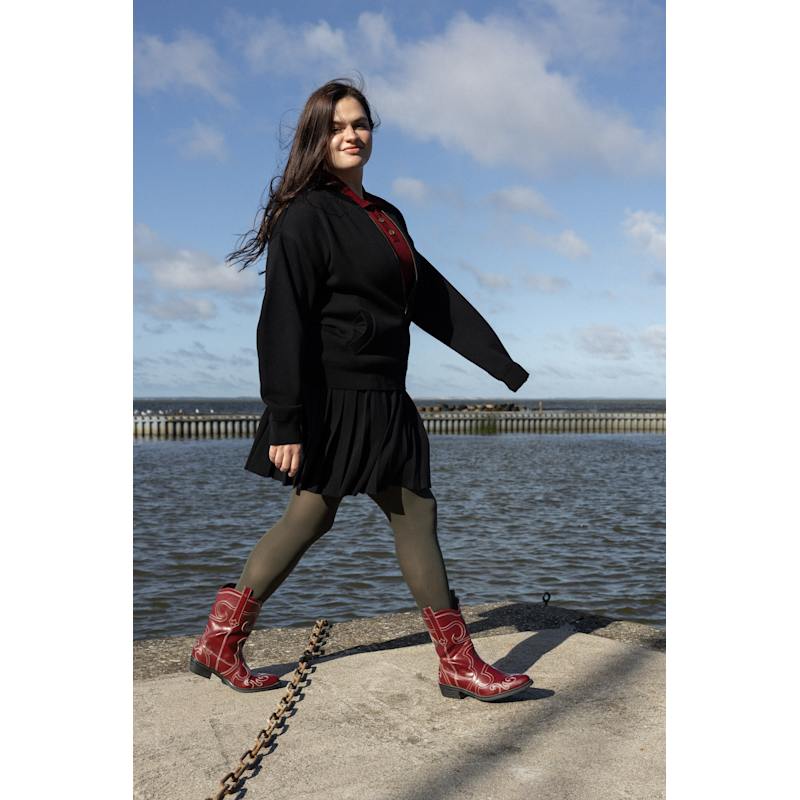 Thumbnail of Piccolo Pleated 100% Merino Mini Skirt Black image