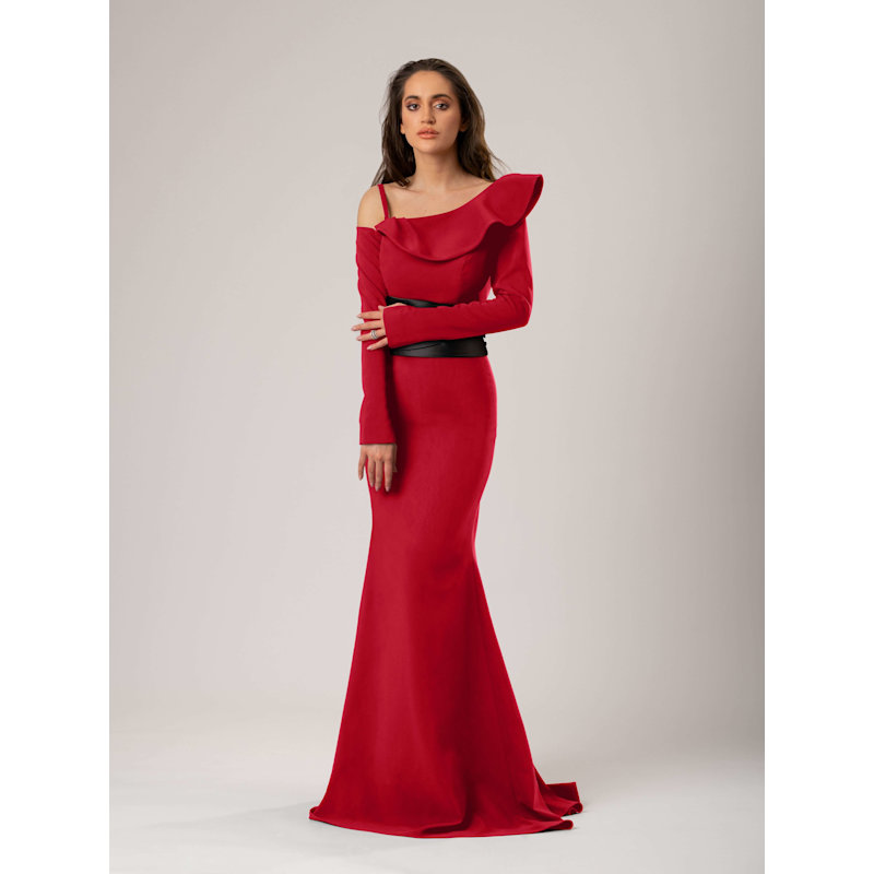 Tia Dorraine Gown With Detachable Satin Belt - Black/red