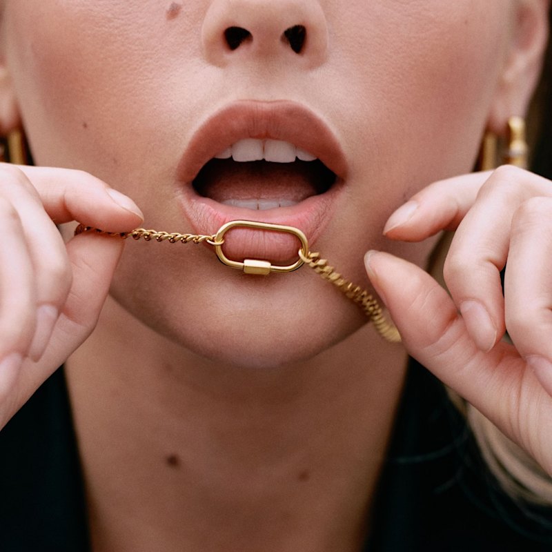 Thumbnail of Maivelle Lexi Carabiner Chain Necklace - Gold image