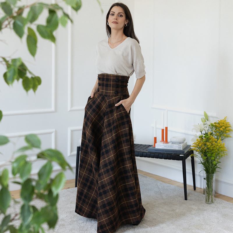 Long Wool Skirt With High Waist And Pockets In Dark Brown Plaid