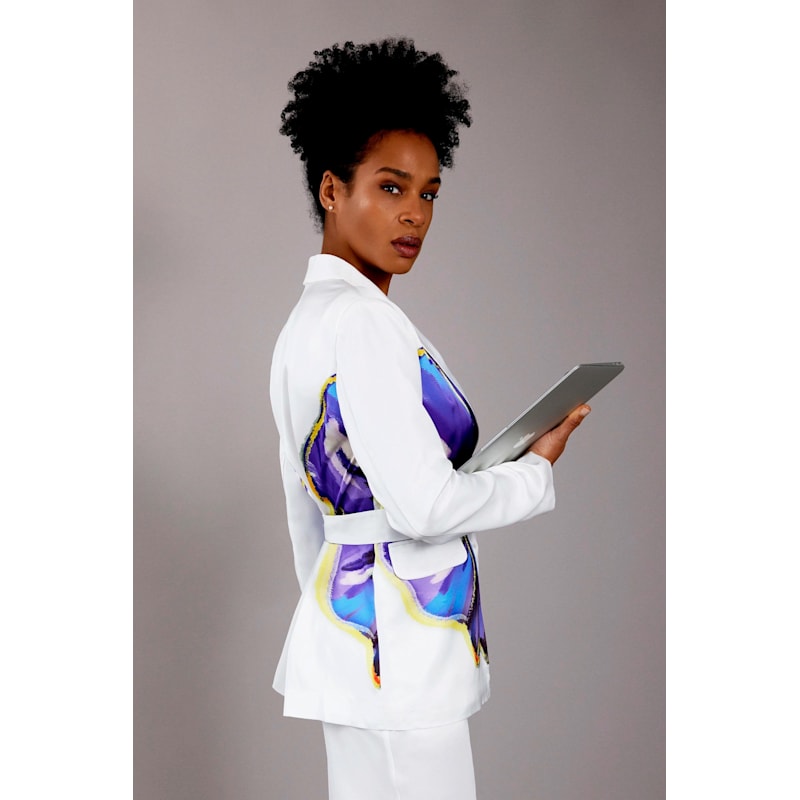Thumbnail of Mayfair Blazer In Flower Print/Snow White image