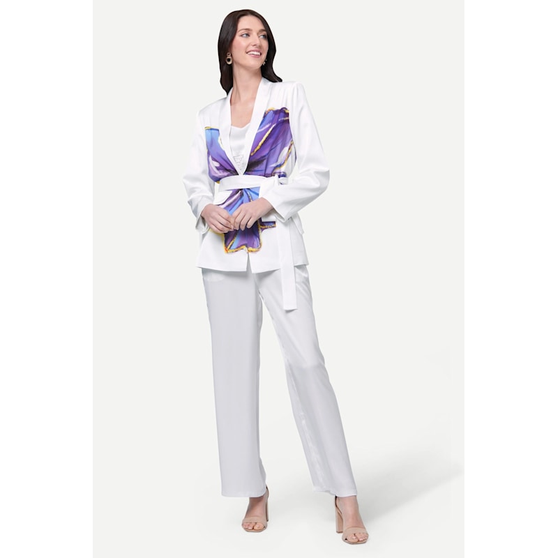 Thumbnail of Mayfair Blazer In Flower Print/Snow White image