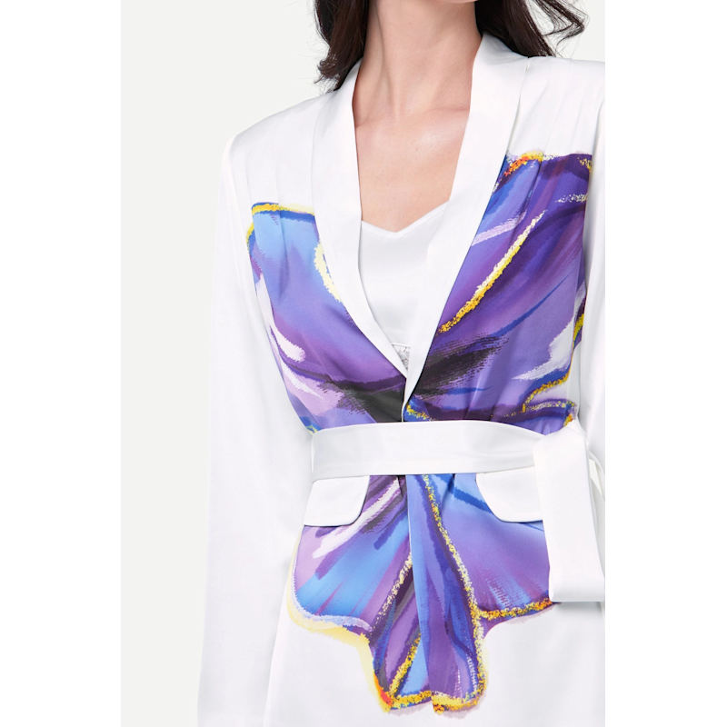 Thumbnail of Mayfair Blazer In Flower Print/Snow White image