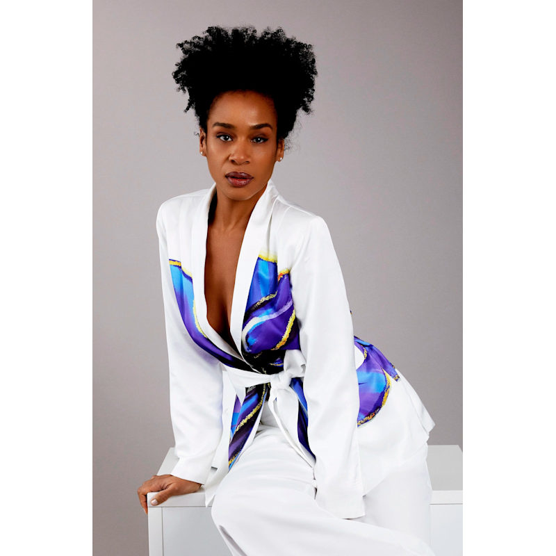 Thumbnail of Mayfair Blazer In Flower Print/Snow White image