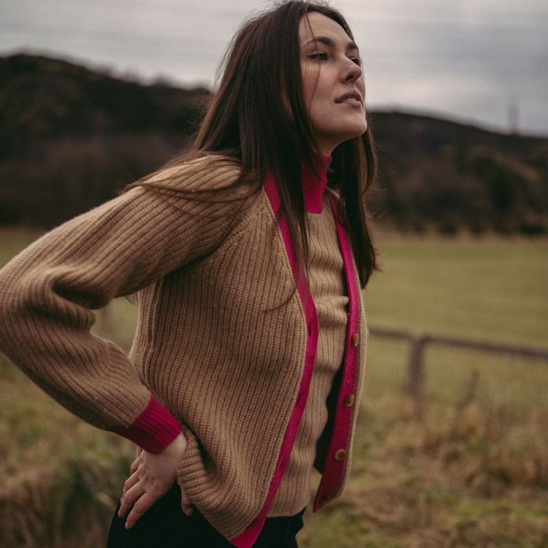 Michelle Merino & Cashmere Chunky Knit Cardigan Camel & Lipstick