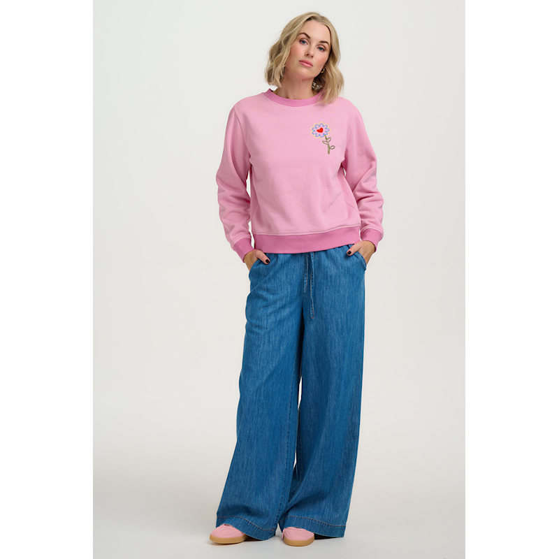 Mindy Blouson Sleeve Sweatshirt Pink, Heart Flower | Sugarhill