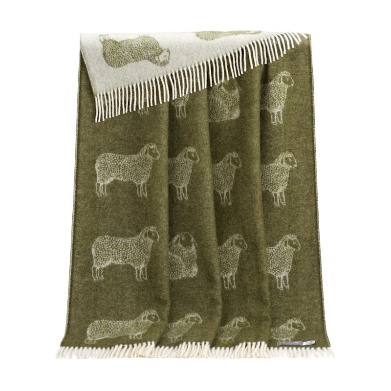 Sheep by the sea ウール ブランケット カーキ 羊 Moss Green Sheep Wool Throw | J.J.Textile | Wolf & Badger