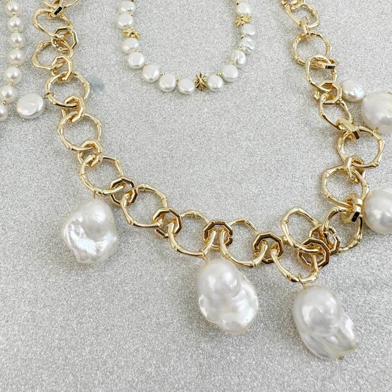 Thumbnail of Natural Baroque Pearls Pendant Statement Necklace image