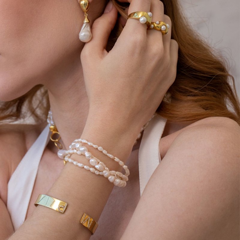 Thumbnail of Natural Ocean Pearl Bracelet image