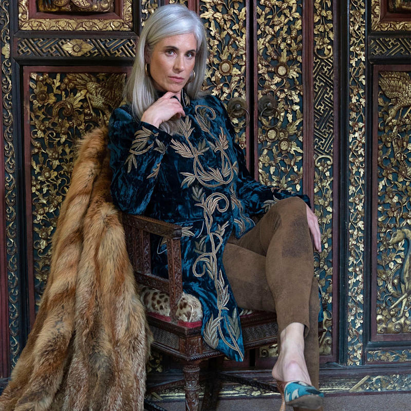 Navy Sovereign Embroidered Crushed Velvet Coat | Beatrice von