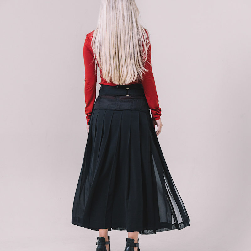 Noire Pleated Corset Skirt – Black Maxi With Utility Belt