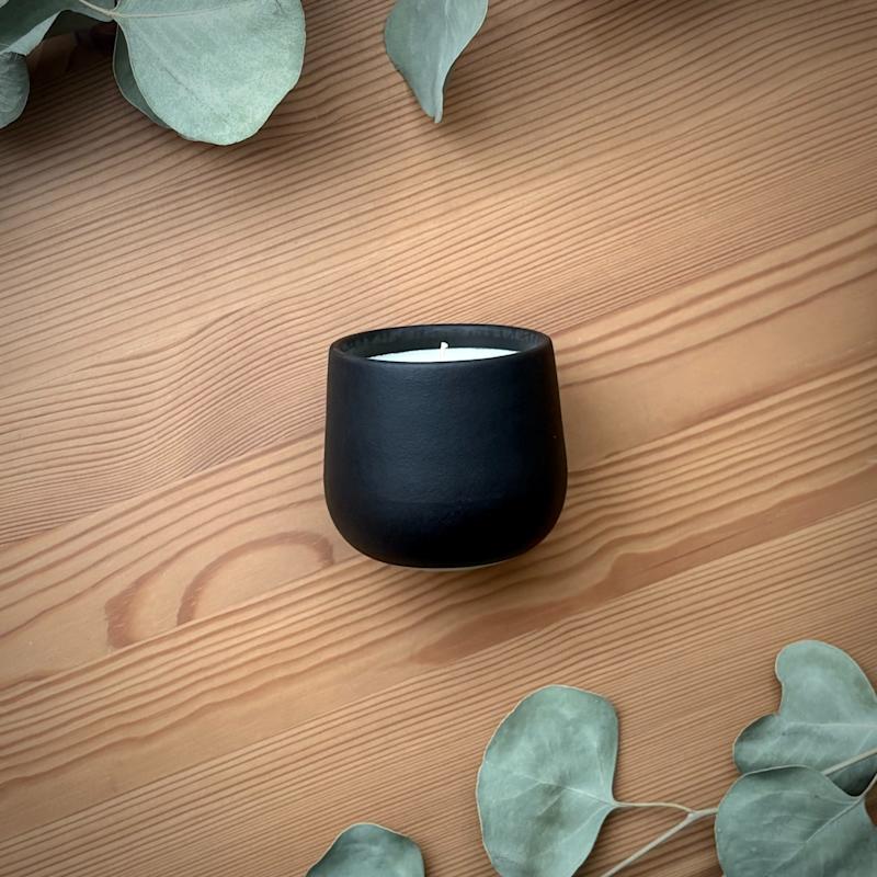 Thumbnail of Organic Lavender Candle In Food-Safe Ceramic | Onyx Petite Pair image