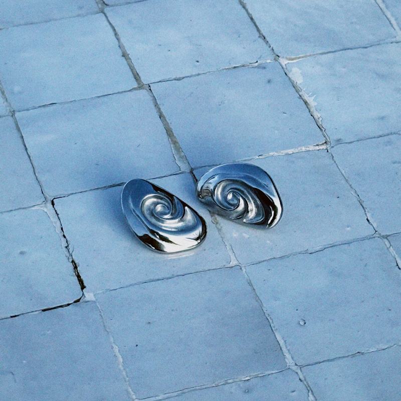 Thumbnail of Oyster Earrings Steel image