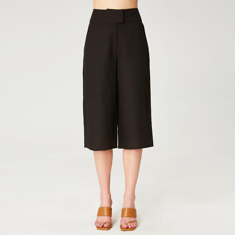 Thumbnail of Wide Capri Pants - Black image