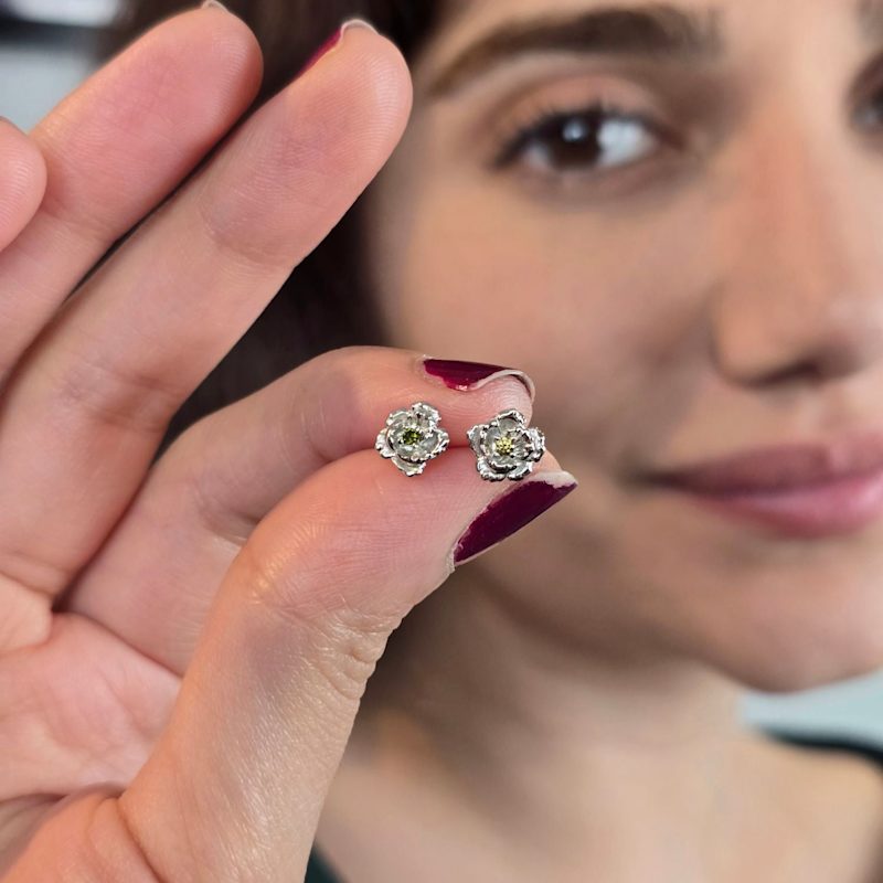 Thumbnail of Peridot August Birthstone Poppy Birthflower Sterling Silver Stud Earrings image