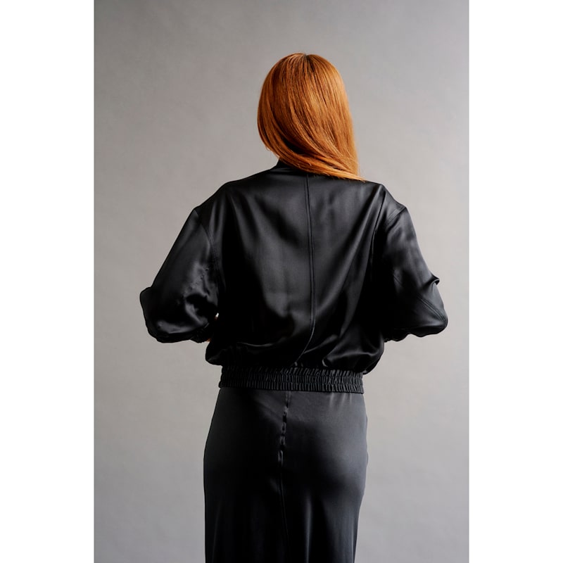 ちゃんWAXED LOGO BOMBER - BLACK Black Waxed Bomber – Racer Worldwide