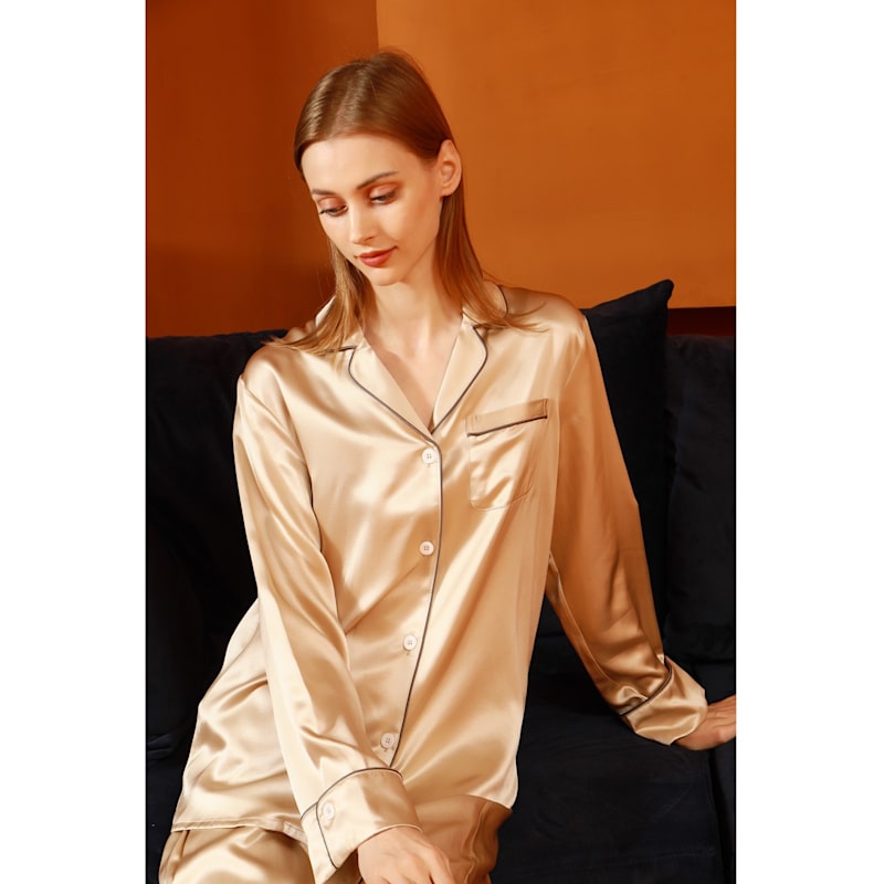 Thumbnail of Pure Silk Unisex Long Sleeve Pyjama Set Beige image
