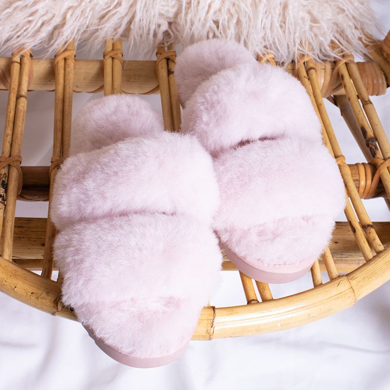 Thumbnail of Sheepskin Slider Slipper Jinx In Rose image