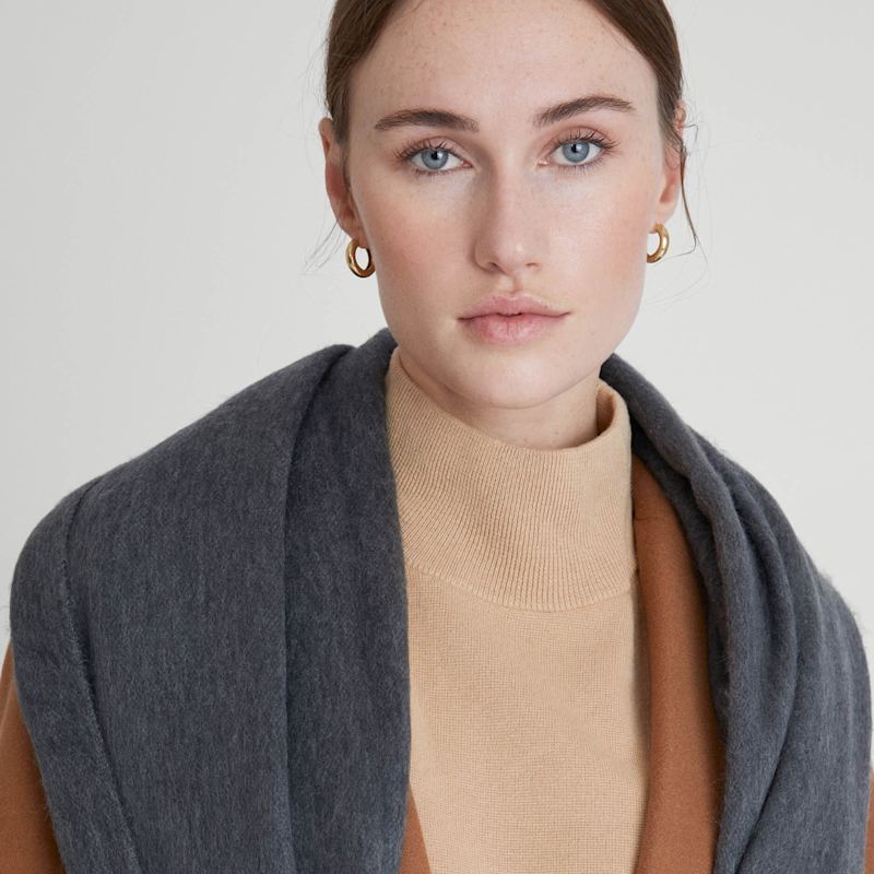 Thumbnail of Scarf/Shawl Dark Grey Alpaca Wool image