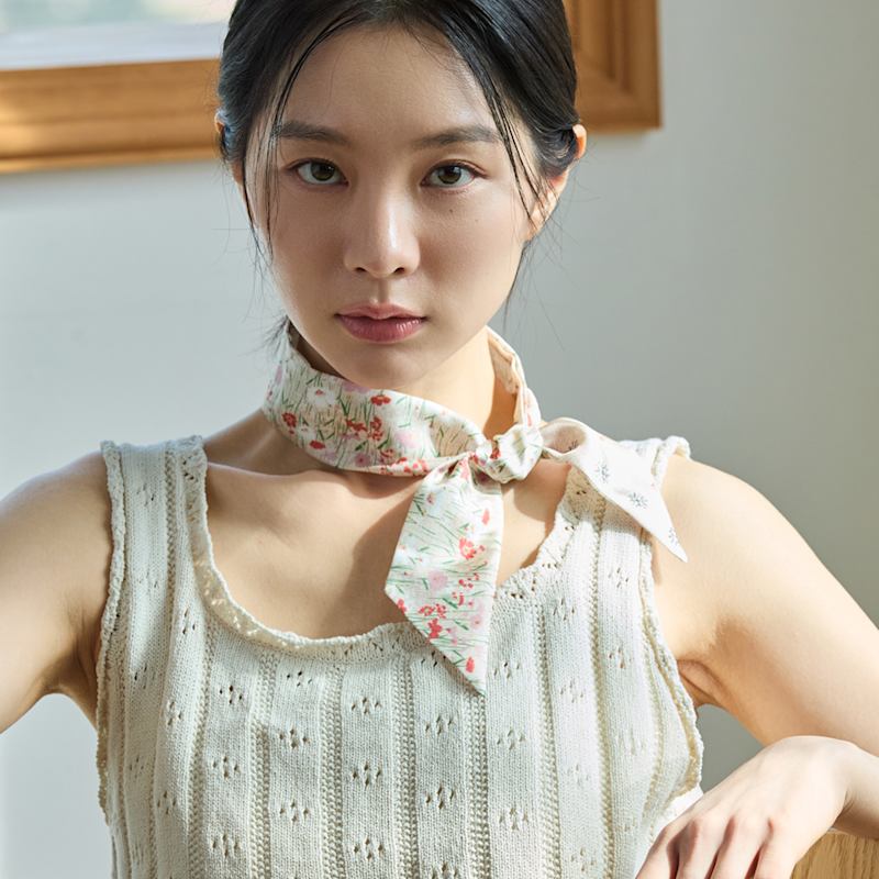 Thumbnail of Quiet Blooms Twilly Scarf image