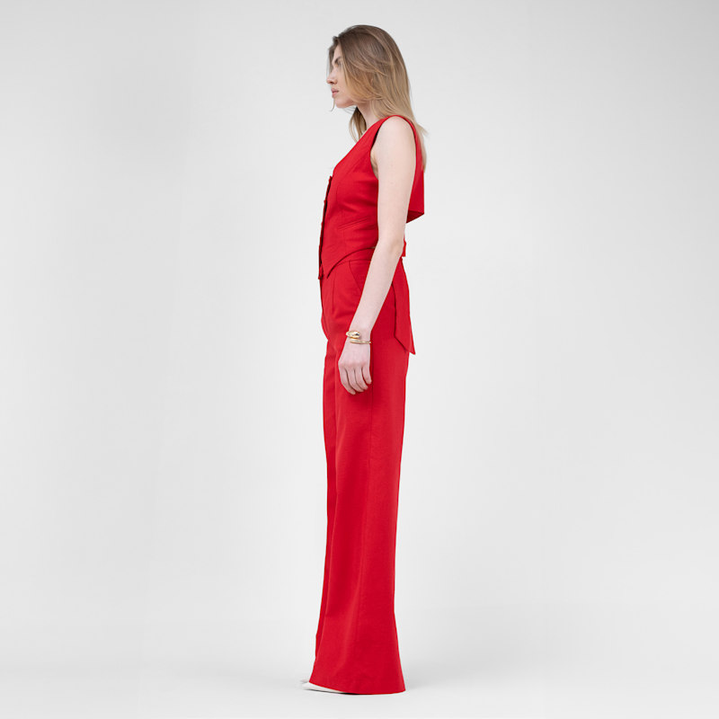 Red Linen Suit With Cut-Out Vest And Straight-Cut Trousers by BLUZAT