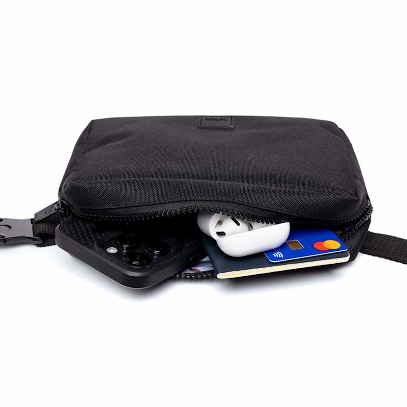 Thumbnail of Reef Crossbody Stripes Black image