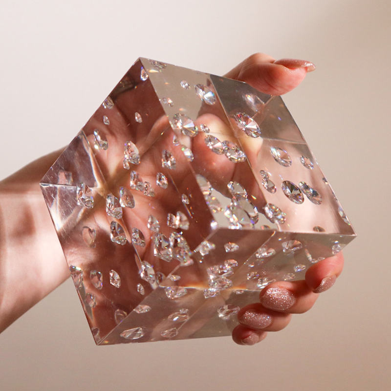 Thumbnail of Rising image
