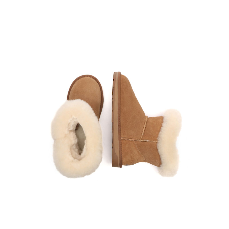 Thumbnail of Robin Horn Toggle Button Mini Boots In Chestnut image