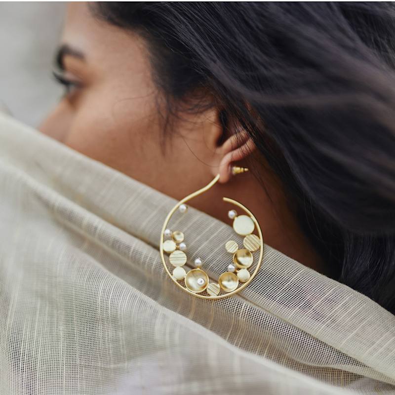 Thumbnail of Gold Aero Hoop Earrings With Freshwater Pearls image