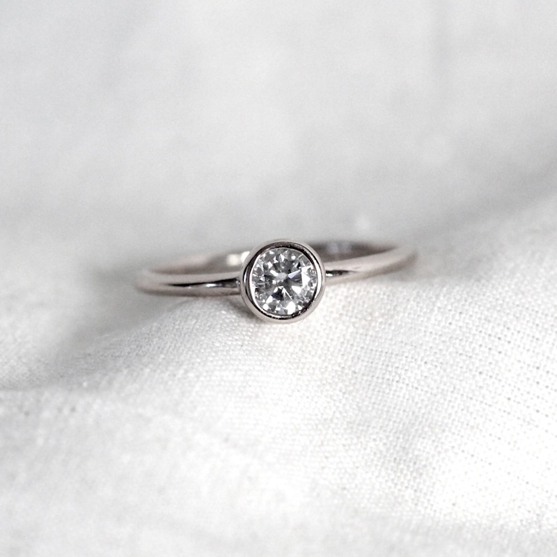 Thumbnail of Natural Diamond Bezel Setting Engagement Platinum Ring image