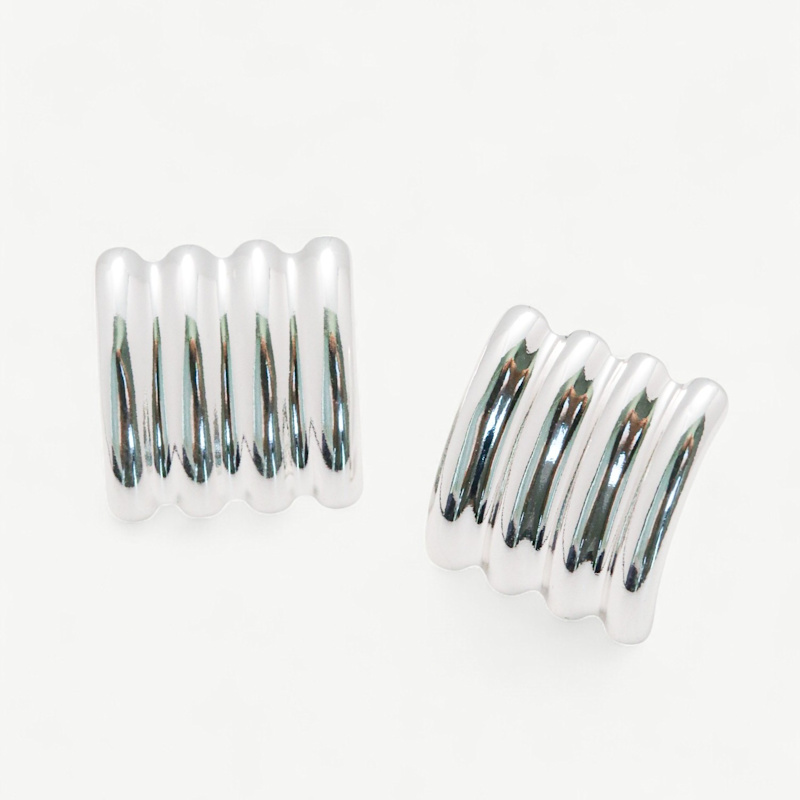 Thumbnail of Silver Classic Bar Studs image