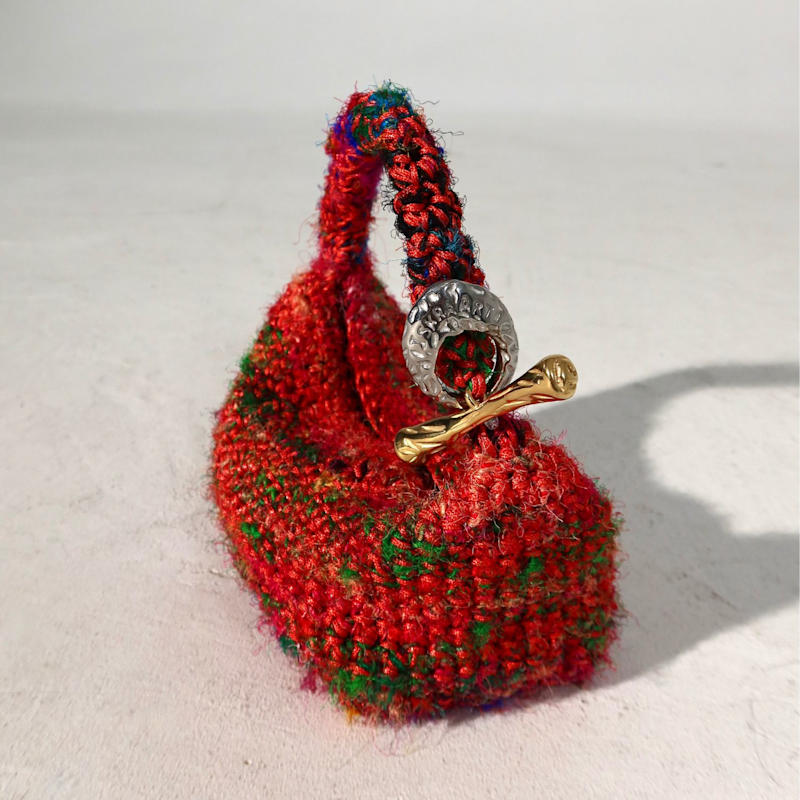 Thumbnail of Small Gigi Clasp Bag - Silk Red image