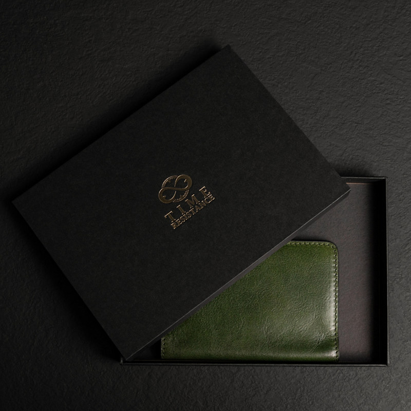 Thumbnail of Small Leather Passport Holder For Women In Green - Gulliver's Travels image