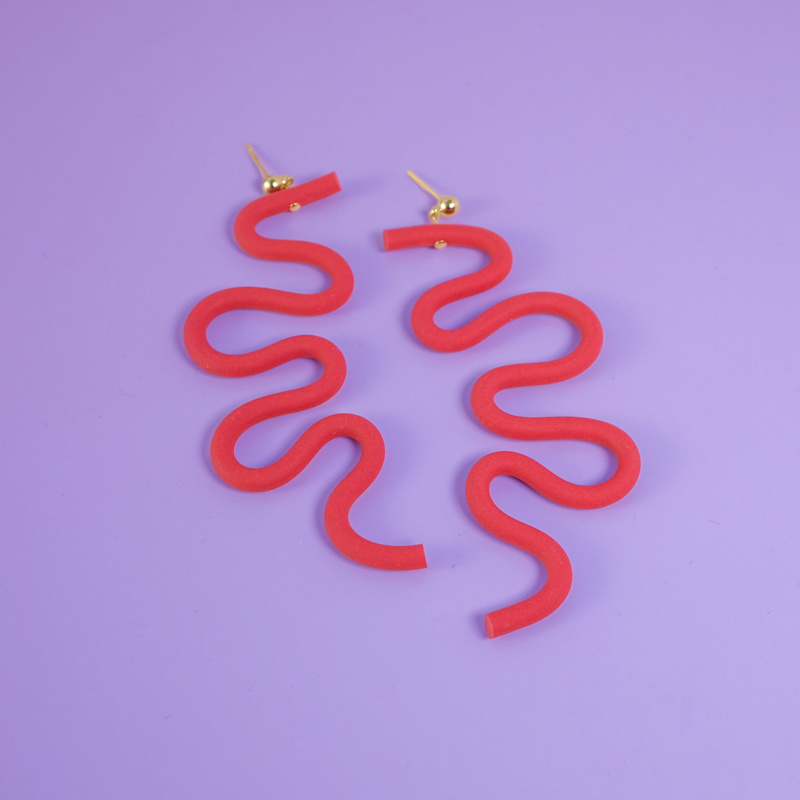 Thumbnail of Small Tube Squiggles Dangly Earrings In Red image