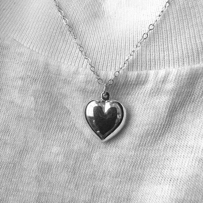 Thumbnail of Heart Charm Chunky Silver Necklace Set image