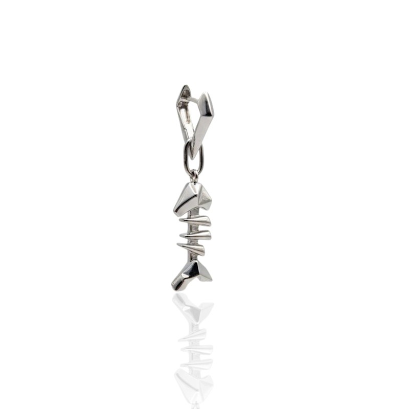 Thumbnail of Mars Sterling Silver Reversible Fish Bone Huggie Earring Single image