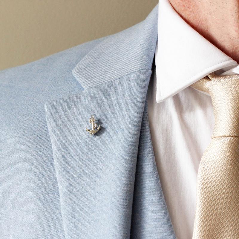 Glamorous Silver-Tone Lapel Pin | In Stock! | Warren Asher - Foto 5