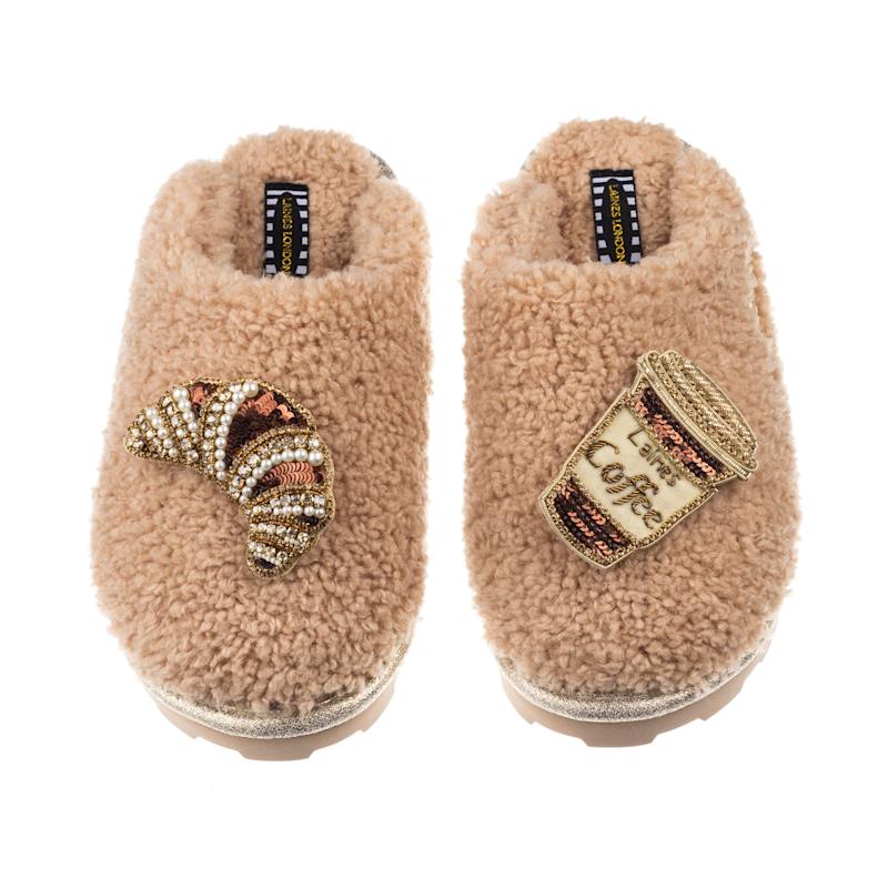 Teddy Towelling Closed Toe Slippers With Coffee Croissant